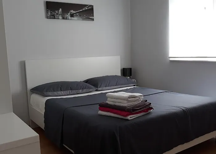 255 Apartment Grebastica